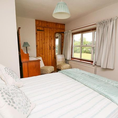 Holly Farm Cottage Newbridge on Wye Eksteriør bilde