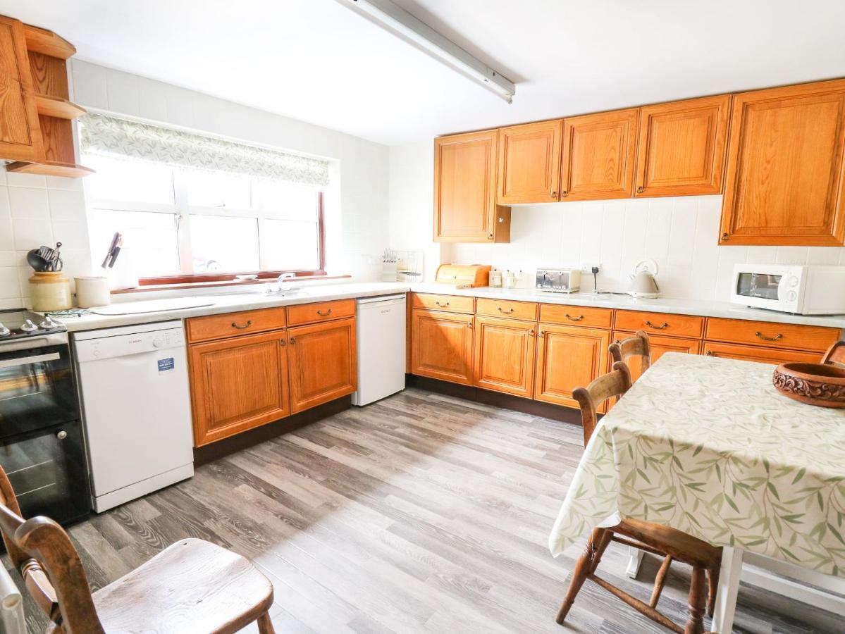 Holly Farm Cottage Newbridge on Wye Eksteriør bilde