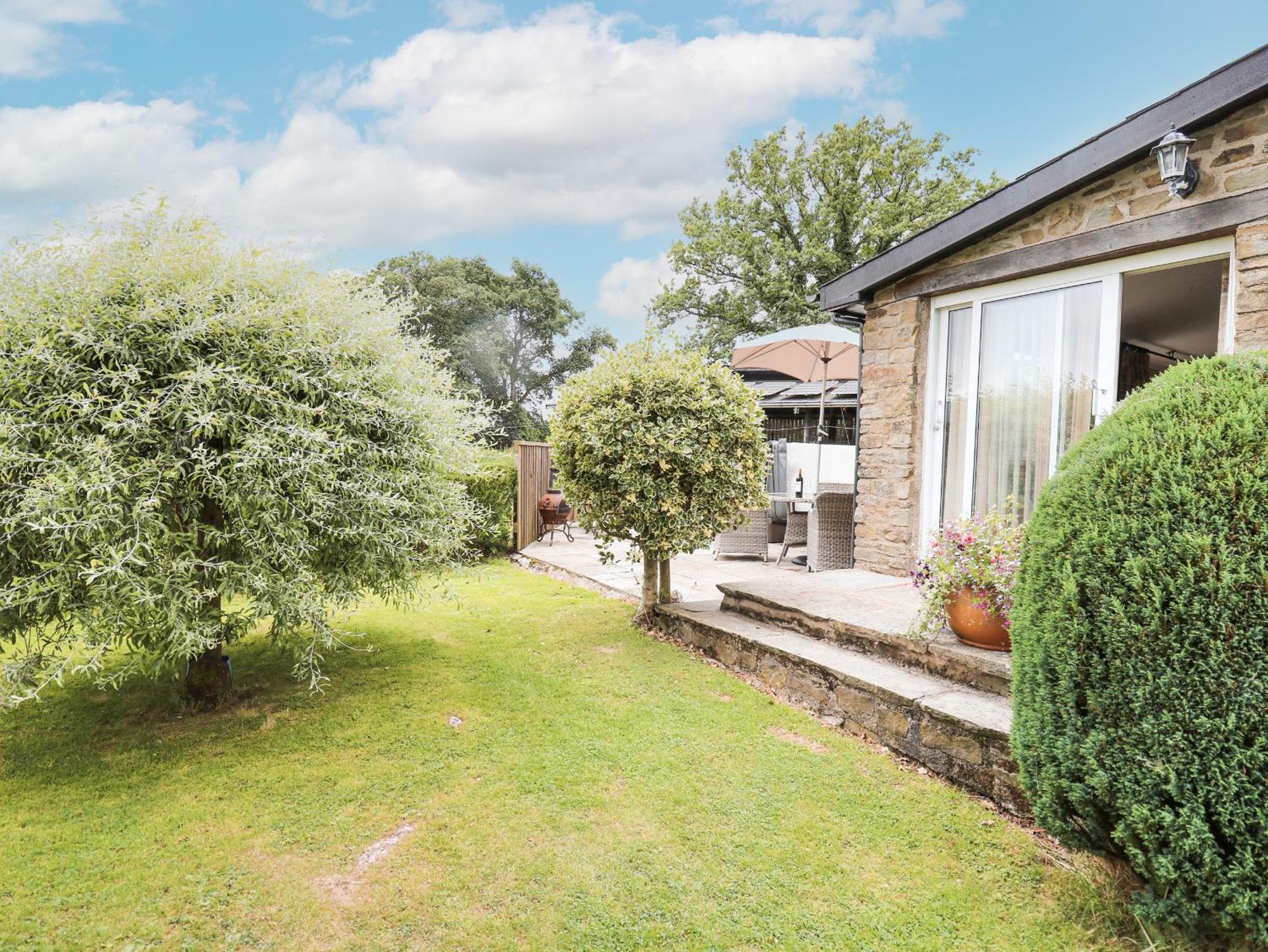 Holly Farm Cottage Newbridge on Wye Eksteriør bilde